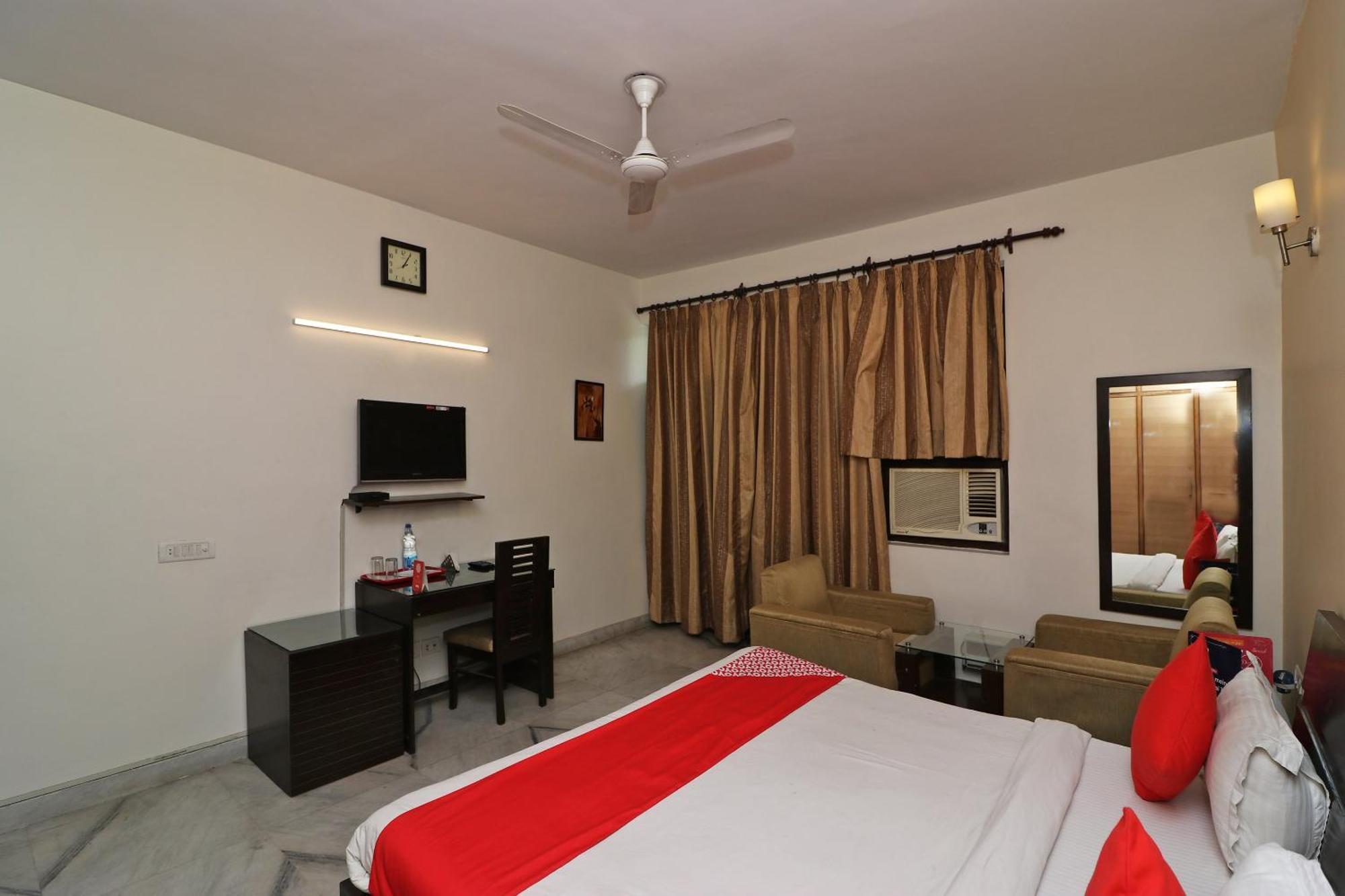 Hotel O Aravali Residency Gurgáon Exteriér fotografie
