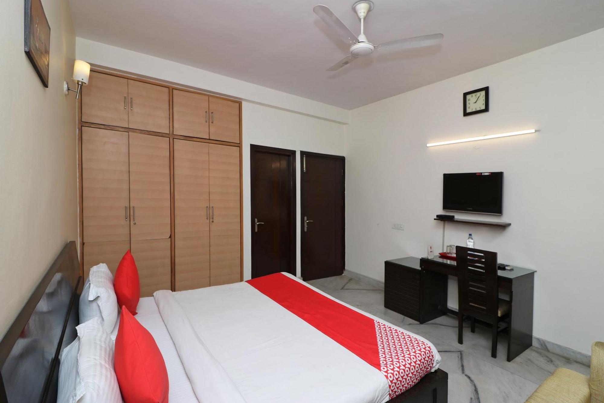 Hotel O Aravali Residency Gurgáon Exteriér fotografie